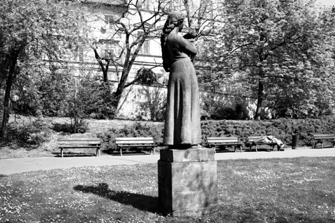 Statue