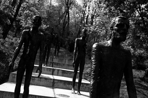 Kunst vor dem Petrinberg